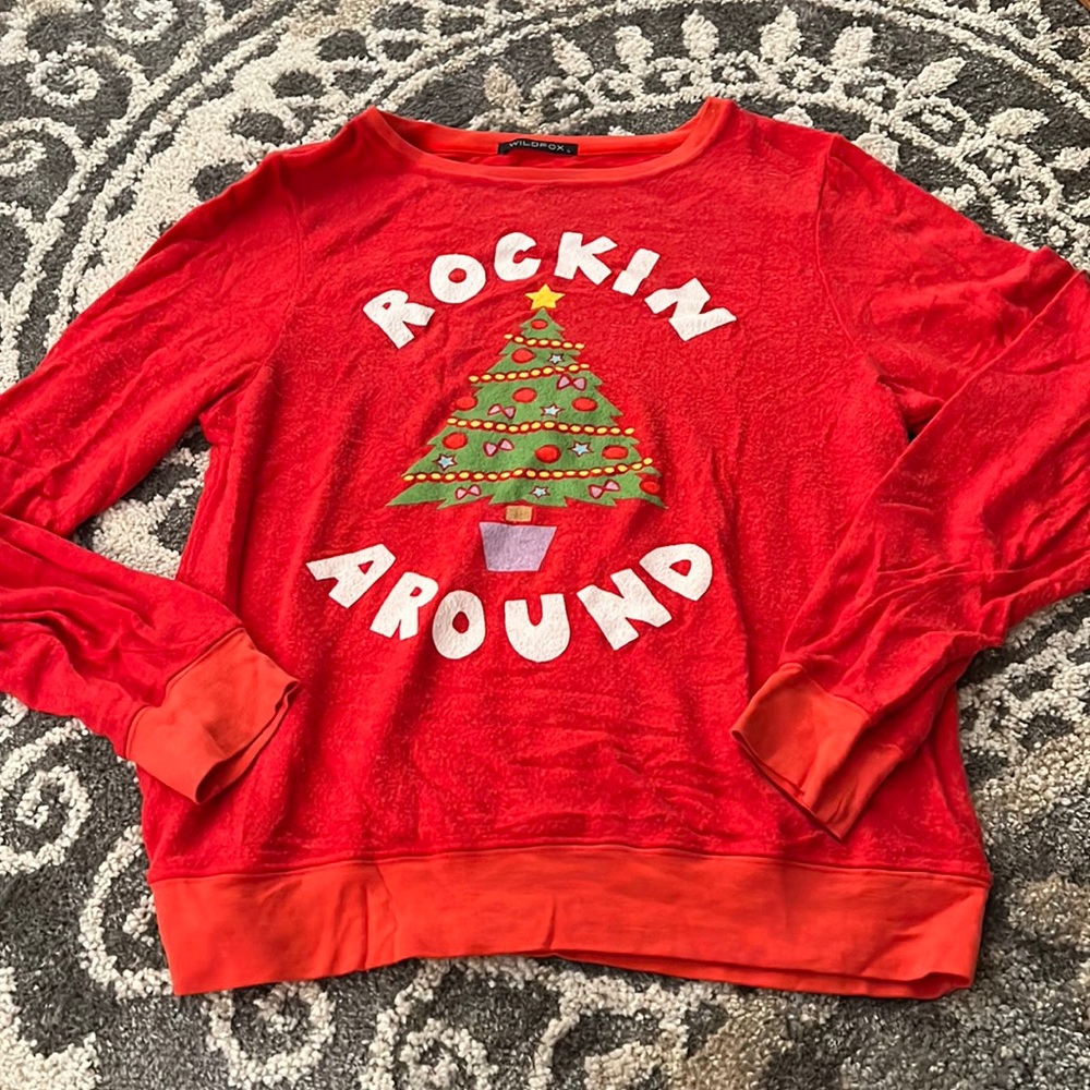 Wildfox “Rockin Around the Christmas Tree” top, size L EUC!